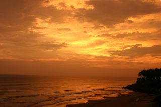 sunset_at_varkala_beach_kerala_india